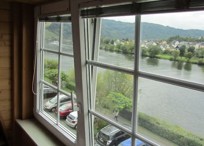 Mosel Panorama 아파트 *